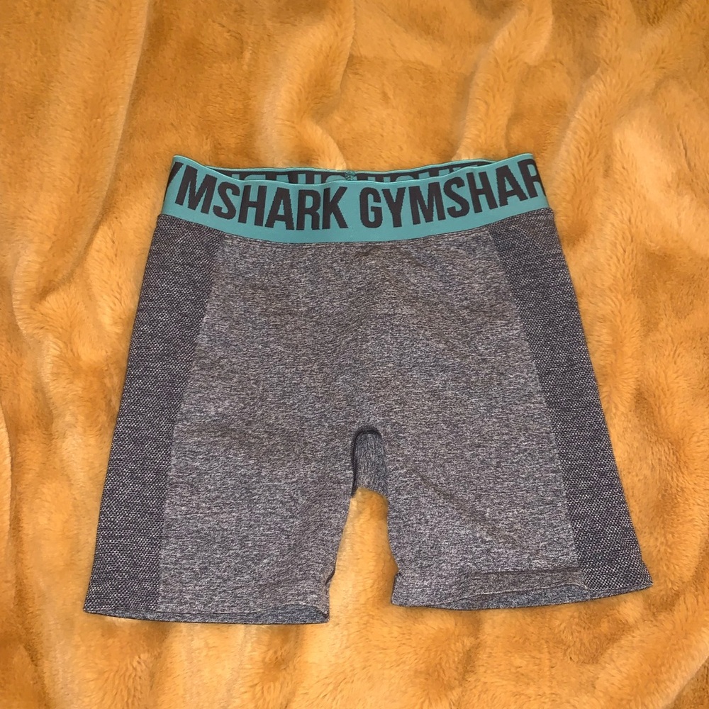 GYMSHARK Shorts